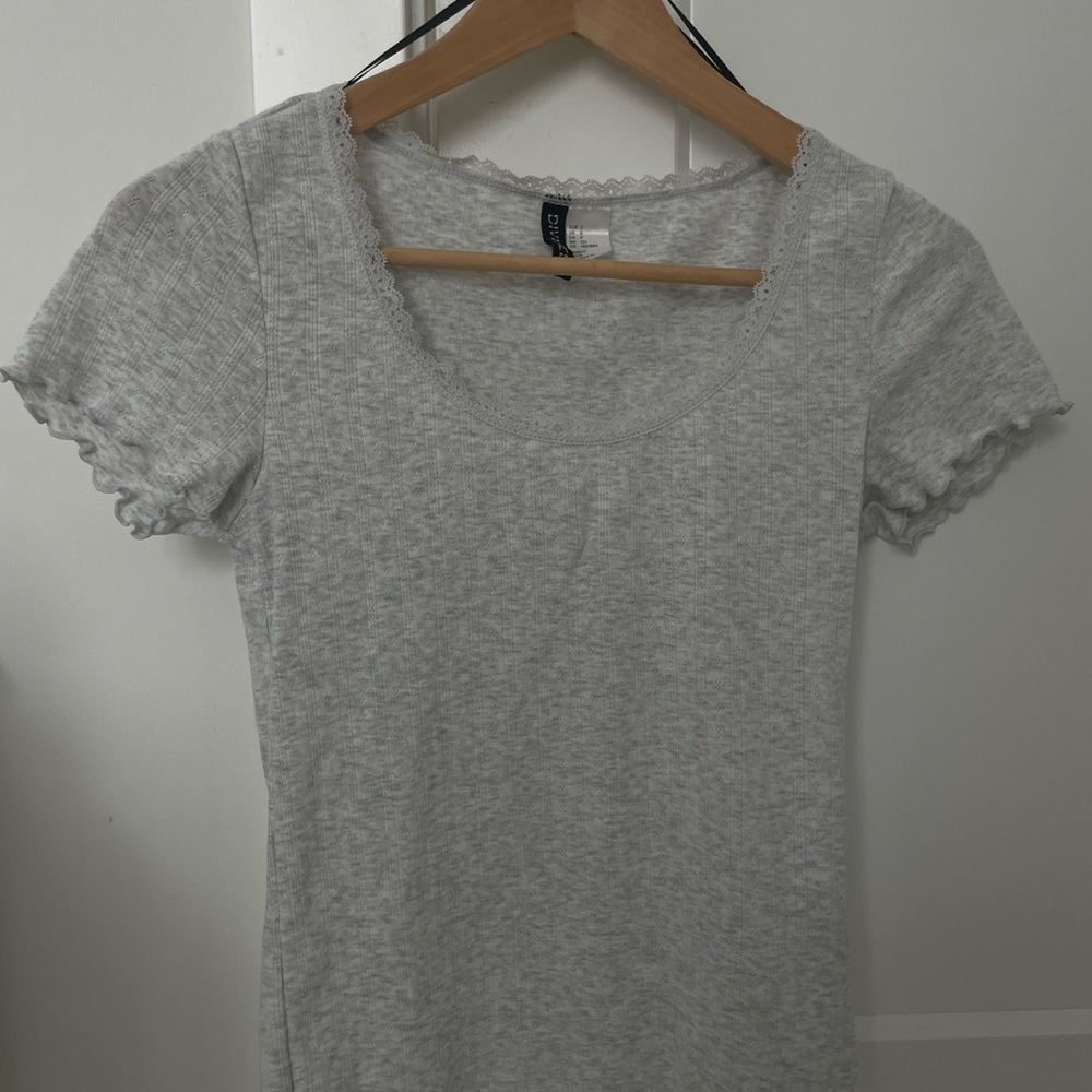 H&M pointelle lace top